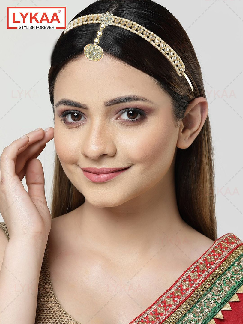 LYKAA Set of 1 Golden Pearl & Kundan Bridal Headband With Ethnic Maang Tikka